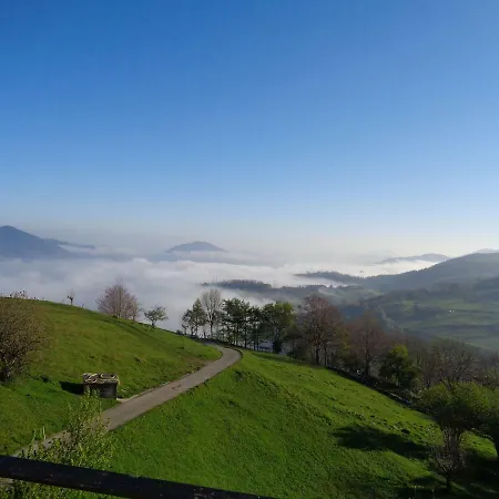 Casa Rural Alustiza Kır Evi